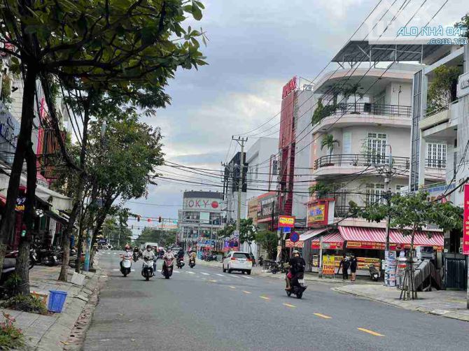 BÁN ĐẤT SIÊU VỊ TRÍ NGUYỄN XUÂN KHOÁT NGANG 5M 87M2 GIÁ 8,5 TỶ TL