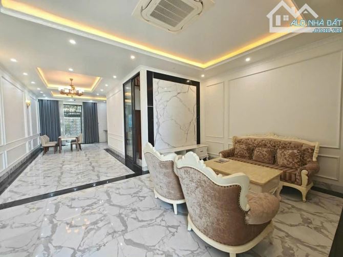 Cho thuê nhà VÕ NGUYÊN GIÁP- VIN CẦU RÀO 2, 90 M2, 4 TẦNG, 4 NGỦ FULL, 35 TRIỆU