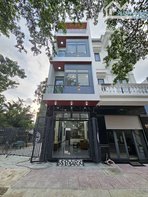 Bán căn góc 2 mặt tiền công viên KDC đẹp gần đường 22 Tháng 12, p.Thuận Giao HTL4719