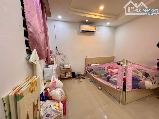 🏠🌹🌹 KHU VIP NỘI BỘ AN NINH,TRÍ THỨC CAO,NGANG KHỦNG 6M6 4 TẦNG ĐANG CHO THUÊ 11TR/THÁNG