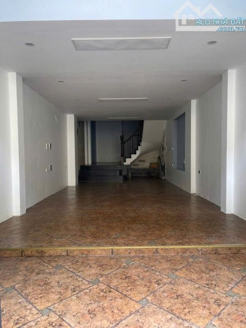 Phân lô, Ô tô, 70m2, Phố Lâm Hạ, Long Biên, 14x tỷ. - 1