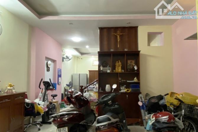 Bán nhà Hoàng Hoa Thám Phú Nhuận, 4 Tầng 4.4m x 9.6m vuông vức 4 phòng - Giá 8.825 tỷ TL - 1