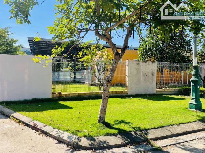 ⭐️⭐️⭐️Bán đất Trương Minh Giảng 150m2 đối diện trường quốc tế, KĐT Phú Mỹ An, liền kề FPT - 1