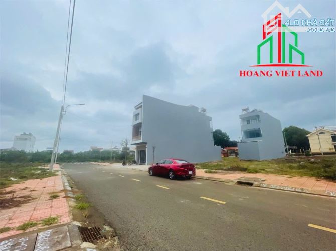 BÁN 3 LÔ KHU ĐẤU GIÁ NGUYỄN HỒNG ƯNG KHÔNG LỖI - DT: 5x23m - H: TÂY BẮC - 3,99 TỶ - 1