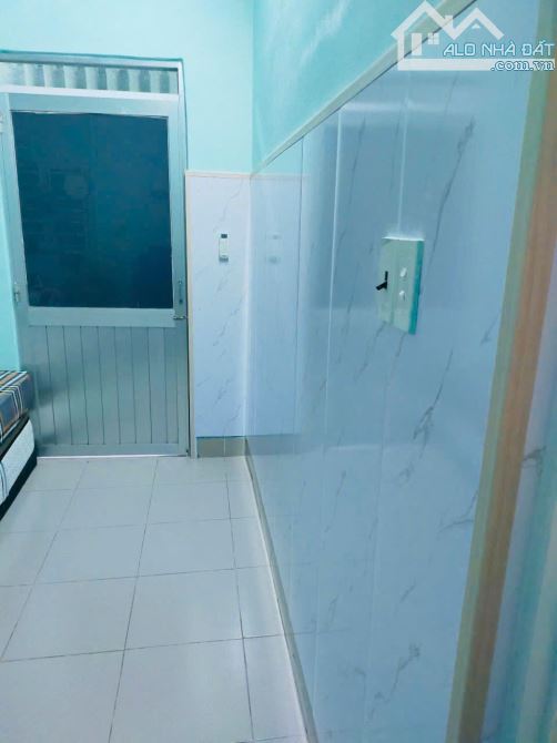 Nhà bán 100m2 góc 2 mặt tiền đường 6m 3,6 tỷ bên hông BV Tâm Thần 2 phòng ngủ vị trí đẹp - 1