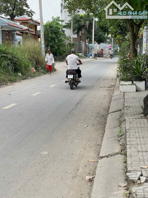 cần bán lại lô đất 373m2 đang cho thuê kinh doanh cafe ở Củ Chi giá 950 triệu. - 2