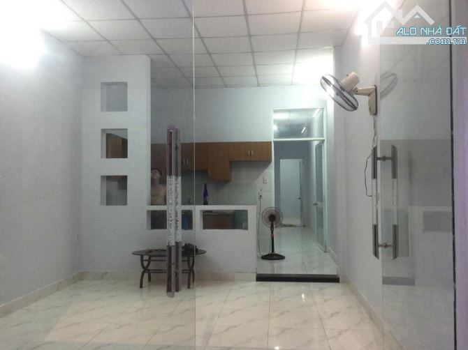 GẤP BÁN NHÀ ĐẸP TẠI NGUYỄN HUY TƯỞNG, 2,69 TỶ, 75M². - 2