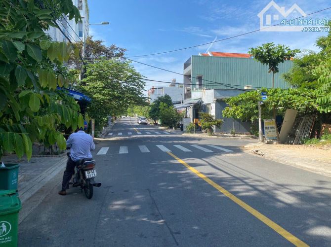 Bán dãy  trọ 8 phòng đường Nguyễn Đình Chiểu, khu Nam Việt Á,Ngũ Hành Sơn, Giá 6.3 tỷ/175m - 2