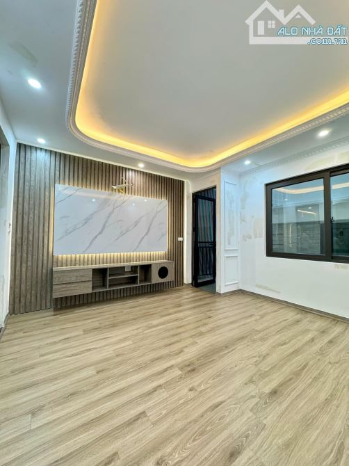 Bán nhà riêng  6 Tầng, Thang Máy,4PN, 4WC, 38m2 tại Hồ Tùng Mậu, Mai Dịch, Cầu Giấy, HàNội - 2