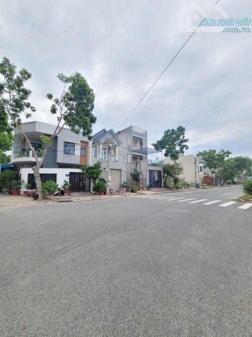 Bán đất sổ riêng KDC Châu Thới 100m2 đường 32m thông, ngang 5m tự do xây dựng HTL5356 - 3