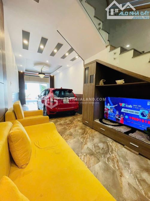 🏡MUA NHÀ ĐẸP 3 LẦU_SÂN THƯỢNG_71M²_HẺM OTO 6M_GẦN MẶT TIỀN XÔ VIẾT NGHỆ TĨNH_CHỈ 7.9 TỶ🌞 - 3