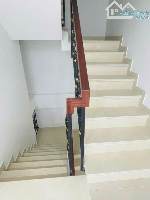 GIẢM SỐC 3,5 TỶ, GIÁ MỚI CHỈ 2x  TỶ! Bán nhà riêng 80 m² , 9 T, ngõ Kim Mã, Ba Đình, HN - 4