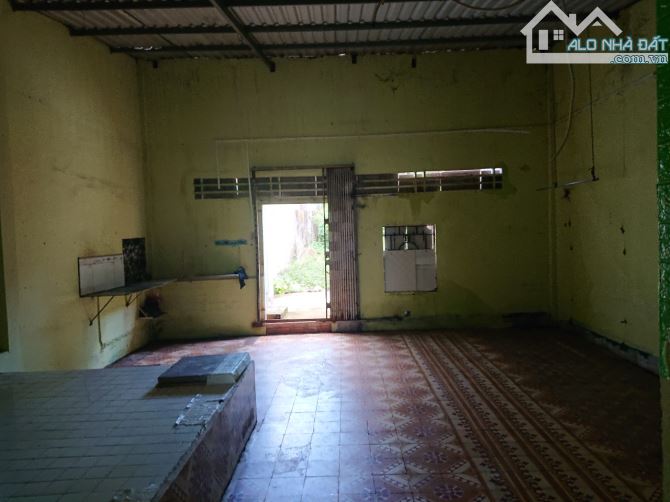 Bán nhà mặt tiền số 393 đường Nguyễn Trãi, phường 9, TP. Cà Mau, T. Cà Mau (cách đài PT-TH - 4