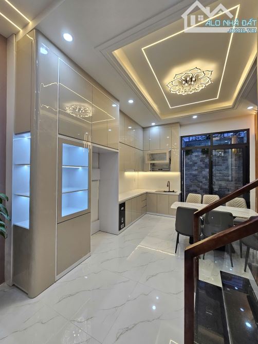 Bán nhà sổ riêng, Full nội thất đúc 3 tấm, gần chợ Phú Phong, KDC ở kín p.Bình Chuẩn H4865 - 4