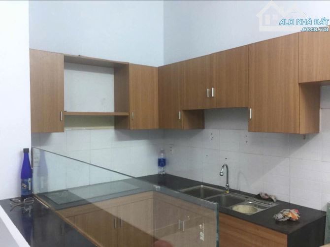 GẤP BÁN NHÀ ĐẸP TẠI NGUYỄN HUY TƯỞNG, 2,69 TỶ, 75M². - 4