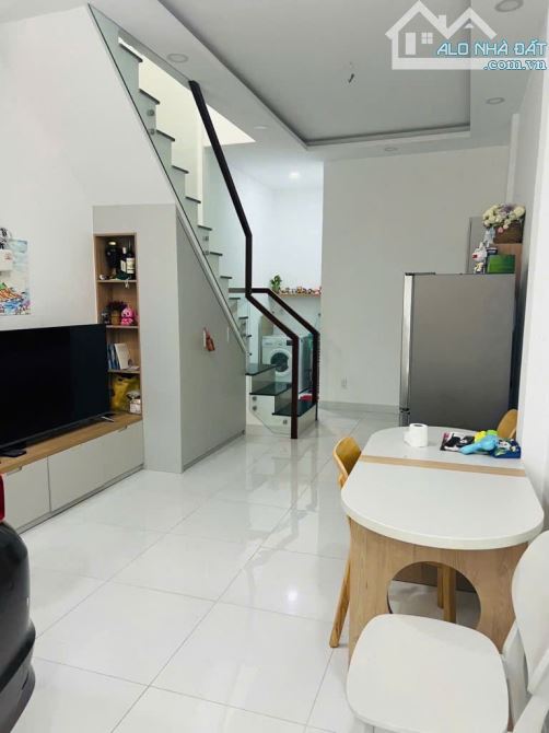 🌈52m2 🏠NHÀ MẶT TIỀN ĐƯỜNG SỐ XE HƠI NGỦ TRONG NHÀ NỞ HẬU TÀI LỘC. - 4