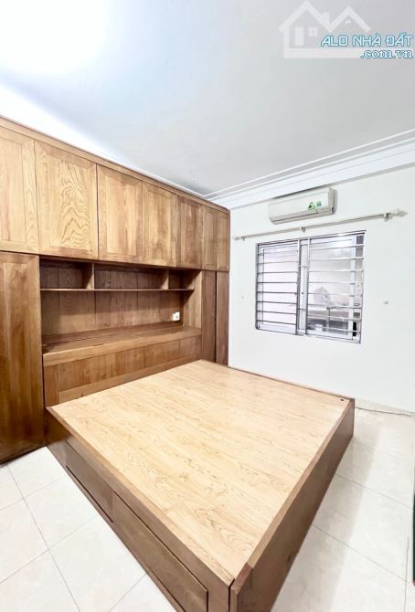 Bán nhà đẹp Trần Hoà! Phân lô quân đội, ô tô vào nhà, dân xây, 42m2 x 4 tầng 8..tỷ - 1