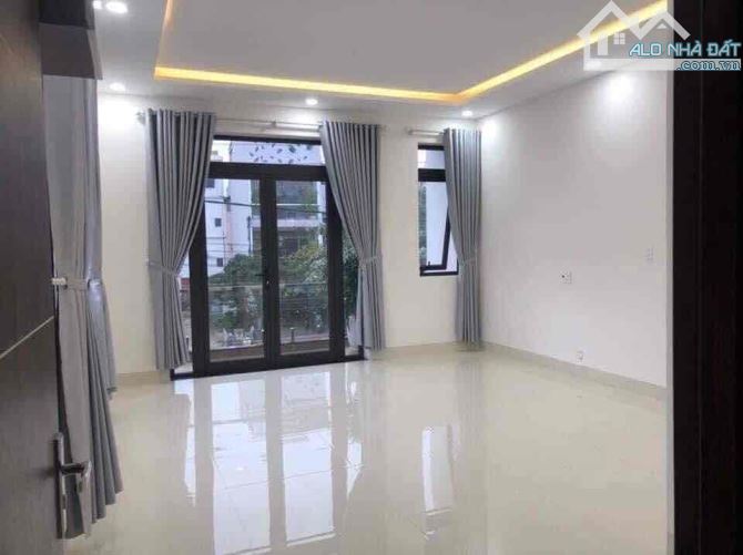 VỊ TRÍ LÔ GÓC SIÊU KINH DOANH - KHU VIP HIẾM NHÀ BÁN - ĐỘC QUYỀN. BÁN DÒNG TIỀN 45TR/THÁNG - 6