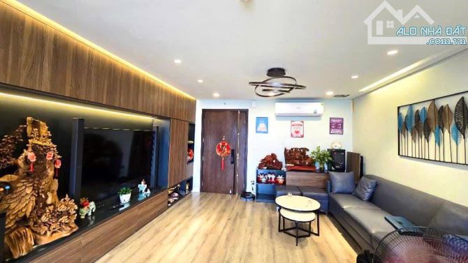 BÁN CĂN HỘ CC Ở LÊ VĂN LƯƠNG, 125M2 TẦNG TRUNG VIEW CÔNG VIÊN,TẶNG NT TIỀN TỶ, GIÁ 9.5 TỶ - 8