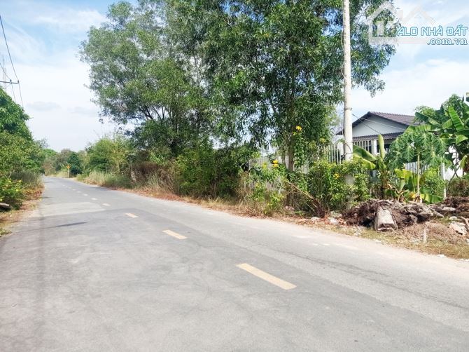Bán đất góc 2 mặt tiền đường Trung An - 1235m2 - 17.7x69 - 300m2 thổ cư - xã Trung An - Củ - 1