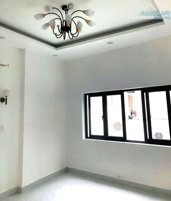 Bán Nhà 2 Tầng 61m2 có 5,5 tỷ Đường số 4 Phường 11 Gò Vấp Tp. Hồ Chí Minh - 3