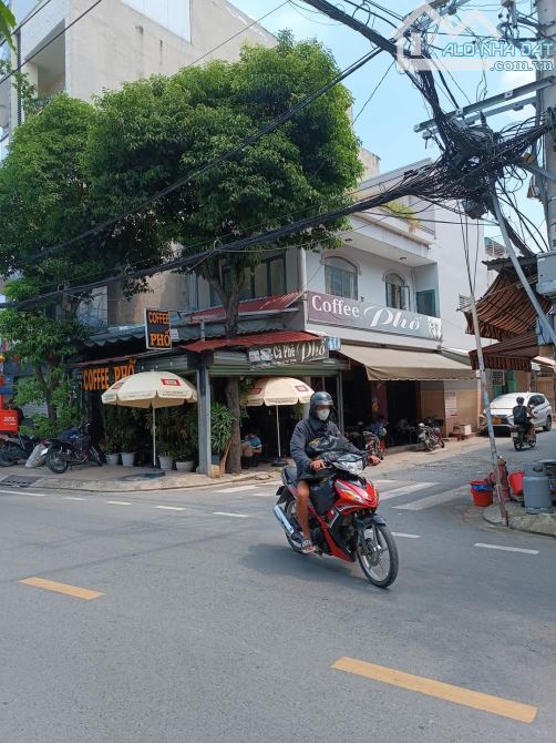 Bán nhà căn góc MTKD Nguyễn Hữu Tiến Tân Phú 5x20m nở hậu 9m đúc 1 lầu giá 15.5 tỷ TL