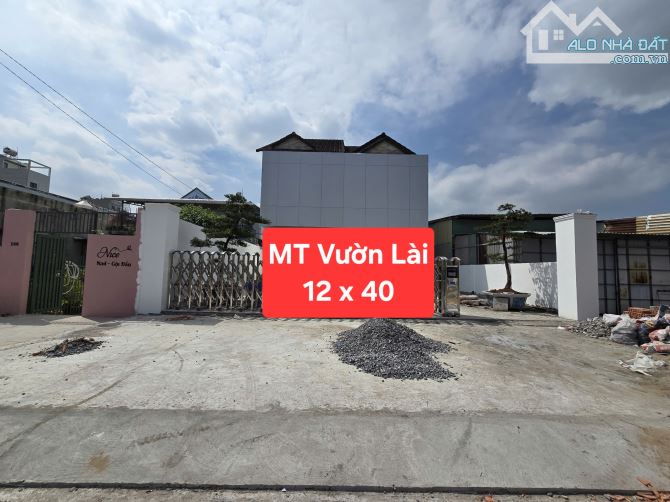 Mặt tiền Vườn Lài 12 x 40 full thổ cư, cách cầu sắt 1km.