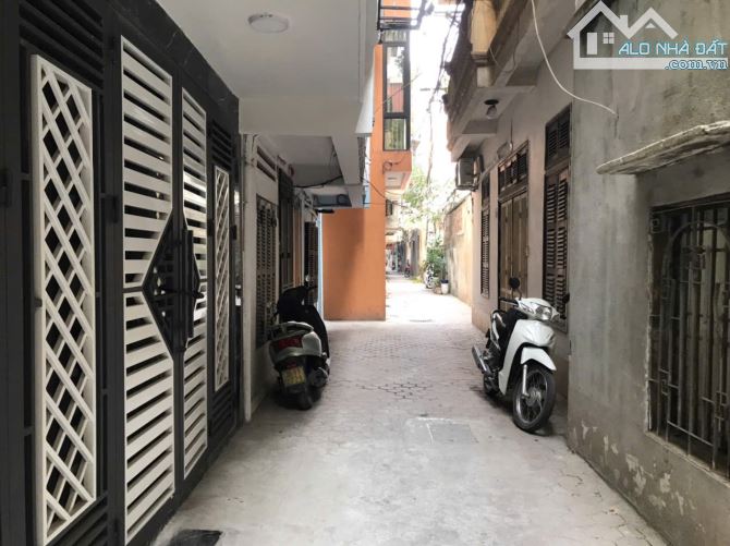 PHÂN LÔ VŨ TRỌNG PHỤNG - HAI THOÁNG TRƯỚC SAU - NHÀ MỚI KONG - 4 TẦNG ĐẸP LONG LANH - NGÕ