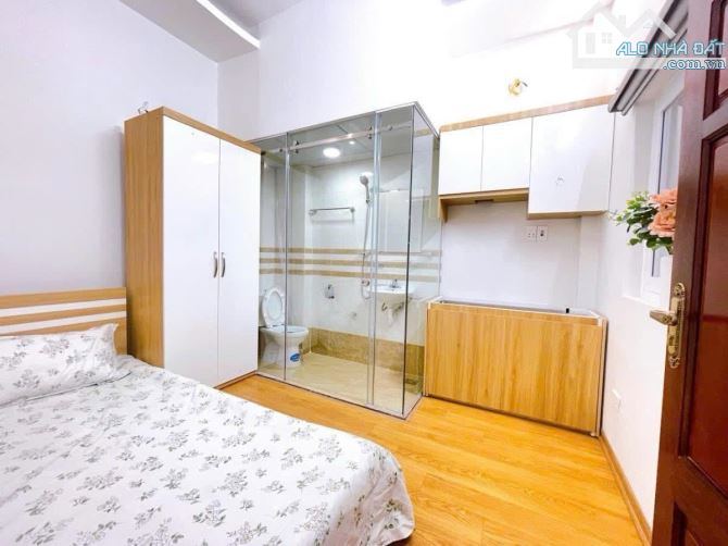 BÁN CHDV 9 PHÒNG CHO THUÊ - 50M² - HƠN 8 TỶ - FULL NỘI THẤT - TT CẦU GIẤY