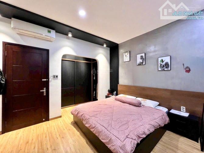 Bán nhà Lê Văn Lương 82m2 hẻm xe hơi ra vào thoải mái giá chỉ 5.5 tỷ - 1