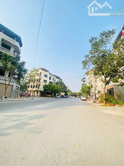 Bán ô đất mặt đường Lương Văn Can, Khai Quang, Vĩnh Yên.100m2, giá: 5 tỷ. - 1