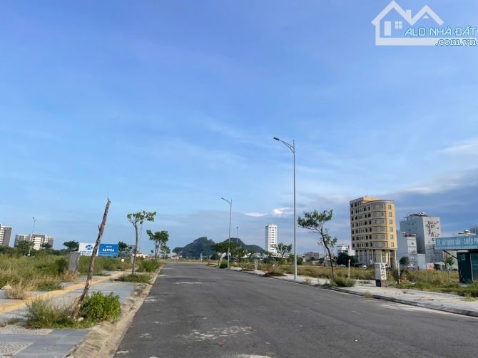 Chủ bán nhanh Lô Đất MT đường 10.5m -DT 7*20m, Khu SAPHIA -Bãi Tắm Sơn Thuỷ-Chỉ 10.3 tỷTL - 1