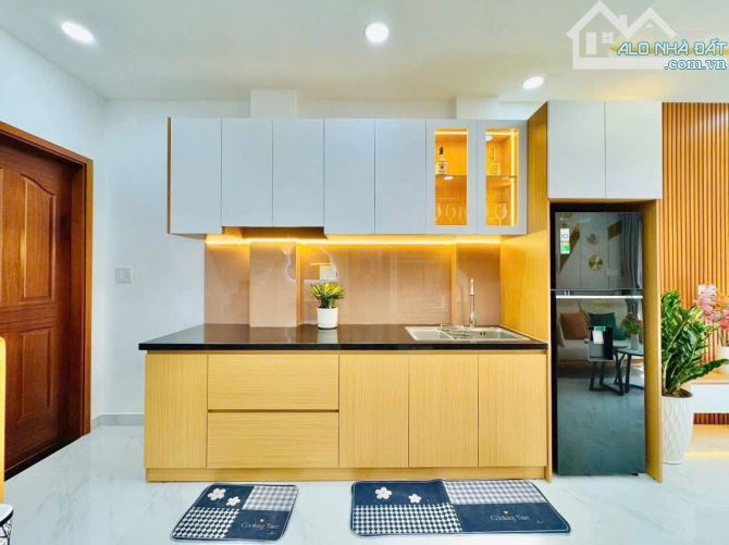 NHÀ 2 TẦNG, HẺM XE HƠI ĐƯỜNG MINH PHỤNG, QUẬN 11. DT: 80M2 CHỈ  2TỶ 990. SHR - 1