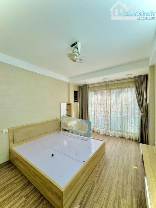 BÁN NHÀ ĐỒNG NHÂN, 30M, MT 3,5M, 6T, NGÕ RỘNG THÔNG, MỚI, FULL NỘI THẤT, CHỈ 7,4 TỶ. - 1