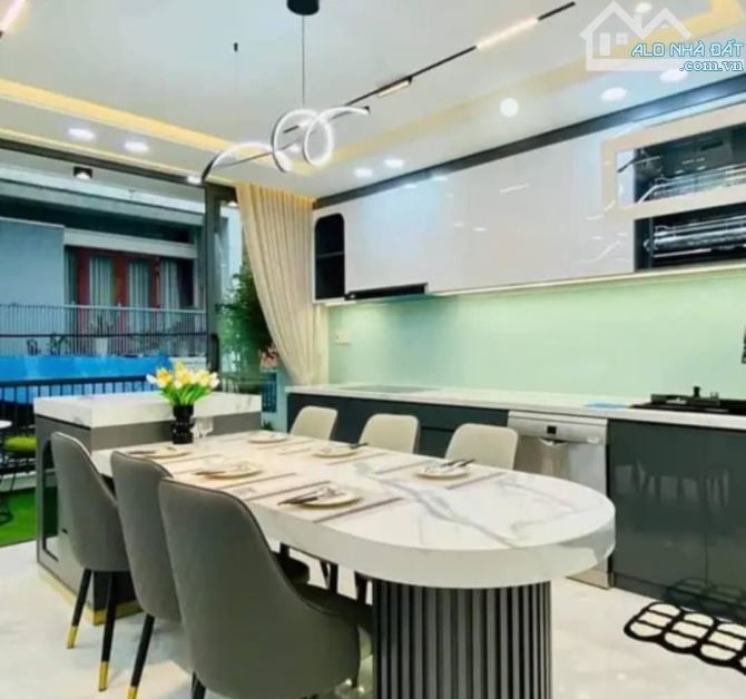 NHÀ MỚI ĐÉT! NGANG 5.6M(73M²), 4 LẦU, 6TỶ HƠN, GẦN HL3 và BỜ BAO TÂN THẮNG - 1