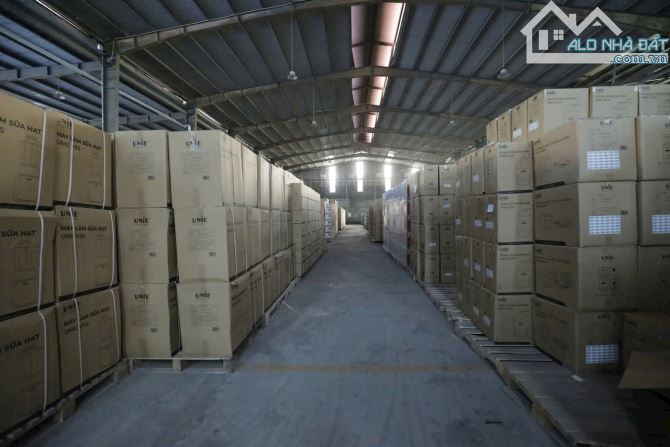 Cho thuê 7000m2 kho tại Hà Đông - PCCC - mái cao 12m - MT 115m - Cont tránh nhau - 2