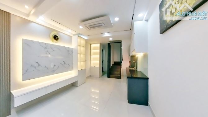 NHÀ 5 TẦNG HẺM 4m NGUYỄN TẤT THÀNH Q4, GIÁ 4,85 TỶ (HỖ TRỢ VAY NGÂN HÀNG 3,5 TỶ) - 2