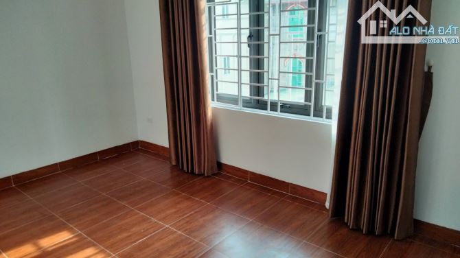 Bán Nhà khu Phân lô 918 Phúc Đồng 61m2 MT 4.2m Ô tô tránh Vỉa hè - 3