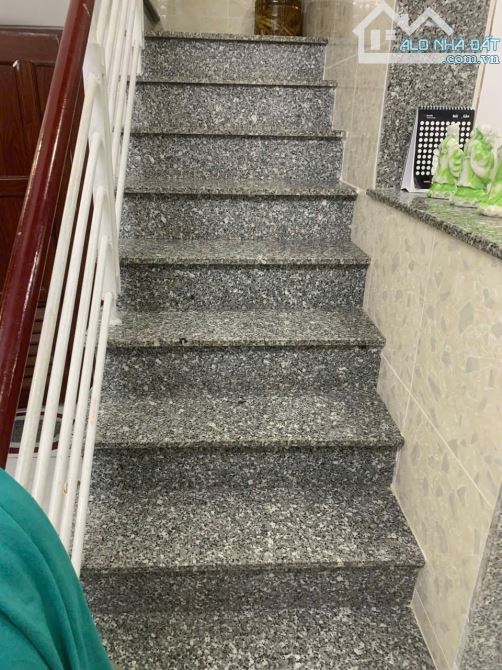 BÁN GẤP CĂN NHÀ, Ô TÔ , GIẢM 500TR , GIÁ MỚI 6,5 Tỷ, 3 TẦNG, DT 56M2 LINH CHIỂU - 3