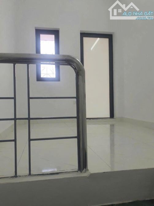 Cho thuê nhà ngõ 124 Vĩnh Tuy- Hai Bà Trưng DT 25m2 x5 ,3PN giá 10tr - 3