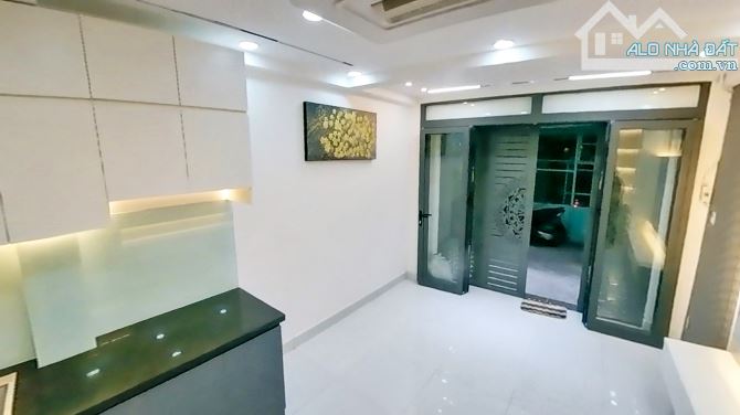 NHÀ 5 TẦNG HẺM 4m NGUYỄN TẤT THÀNH Q4, GIÁ 4,85 TỶ (HỖ TRỢ VAY NGÂN HÀNG 3,5 TỶ) - 3