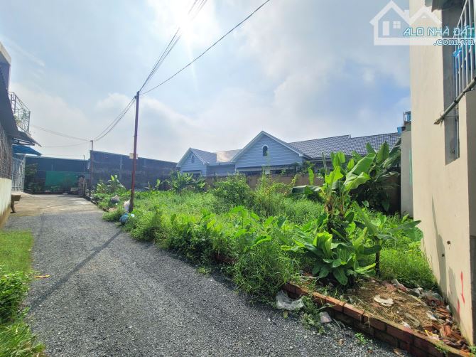 Bán đất sổ riêng ngang 8,3m gần đường Bình Thung phù hợp xây biệt thự chỉ 2ty800 HTL5052 - 4