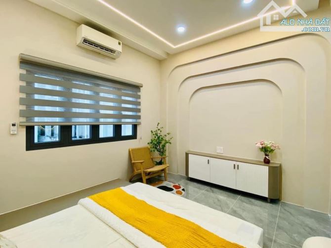 Nhà riêng view đẹp ngay Tuệ Tĩnh, Q11. Đang cho thuê 13tr/ tháng với 58m2 chỉ 2Tỷ 300. SHR - 5