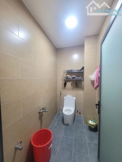 Bán nhà sổ riêng 95.4m2 Mặt Tiền kinh doanh đường Lý Thường Kiệt, p.Dĩ An HTL4785 - 5