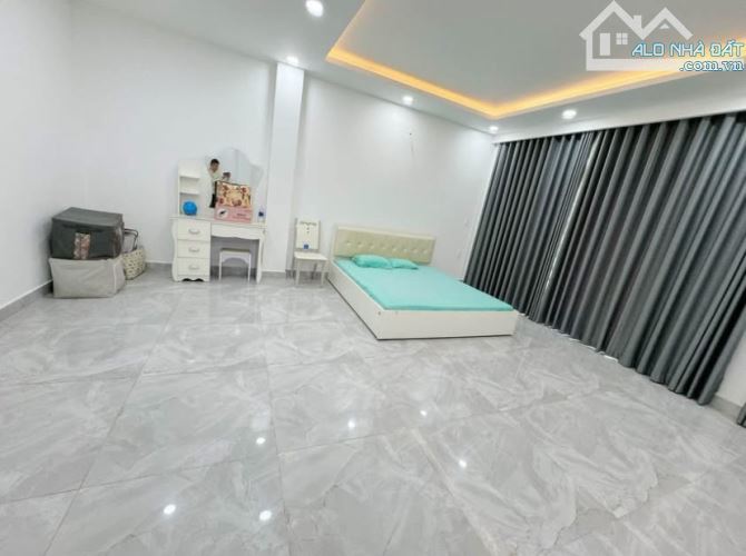 Định cư nước ngoài nhà Tăng Nhơn Phú, Q. 9, DT 65m2,Giá 1tỷ875 - 6