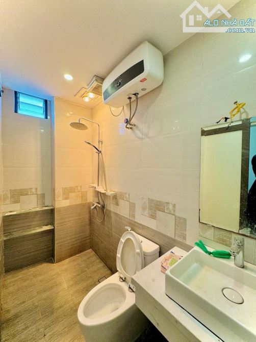 BÁN NHÀ ĐỒNG NHÂN, 30M, MT 3,5M, 6T, NGÕ RỘNG THÔNG, MỚI, FULL NỘI THẤT, CHỈ 7,4 TỶ. - 6