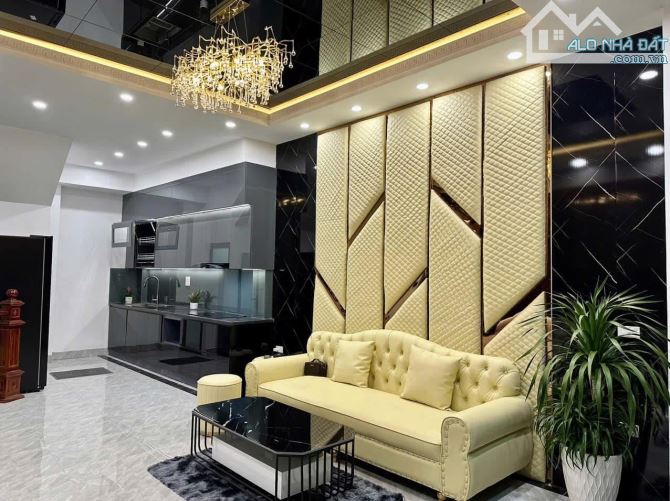 SIÊU PHẨM LUXURY TX  Ô TÔ PHÂN LÔ 39m2 5T 10 .6 TỶ NỞ HẬU - 8