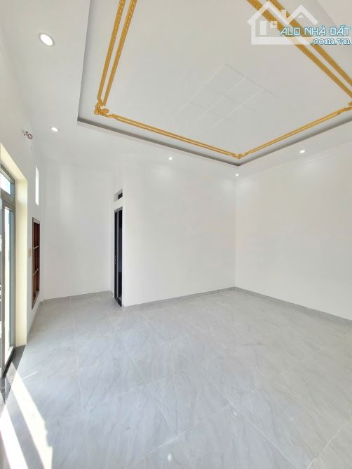 Bán nhà sổ riêng 112.5m2 xây 2 lầu góc 2 MTiền gần đường Bùi Hữu Nghĩa ngang 6m HTL4980 - 9