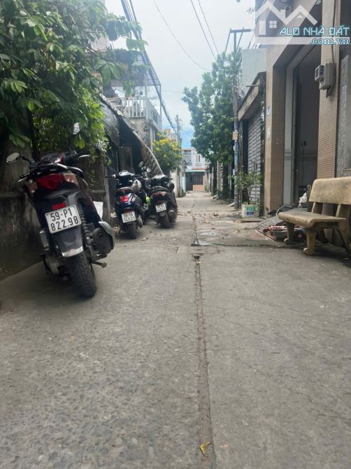 BÁN NHÀ 4x17 - 2 TẦNG - 3PN - HXH THÔNG - TTH21 - Q12 - CHỈ 3.99 Tỷ - 1