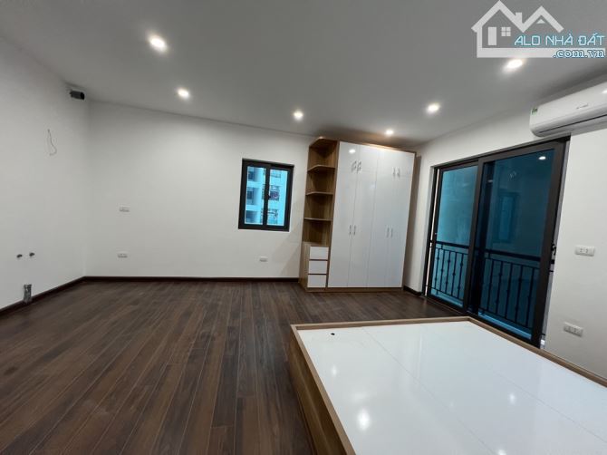 Nhà Xuân Đỉnh,40m2,mới,oto đỗ,ngõ nông,lô góc,gần trường học các cấp,tiện ích bạt ngàn - 3